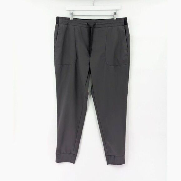 Haggar H26 Weekend Jogger Mens Large Gray Athletic Fit Outdoor Hiking Versatile - Picture 1 of 16